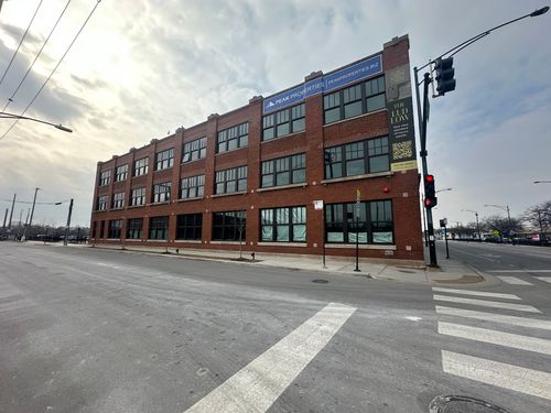 unit-132-2032 N Clybourn Ave, Chicago, IL, 60614-0323 | Card Image