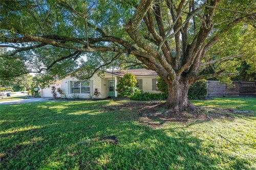 490 Lowndes Sq, Casselberry, FL, 32707-4929 | Card Image