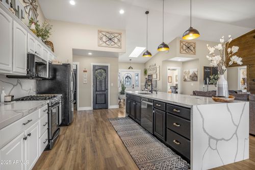 9534 N Aldrich Rd, Flagstaff, AZ, 86004-1248 | Card Image