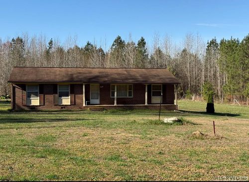 2326 Glendale Mill Rd, Freeman, VA, 23856-2440 | Card Image