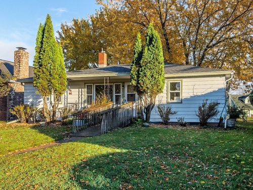 317 E River St, Eagle River, WI, 54521 | Card Image