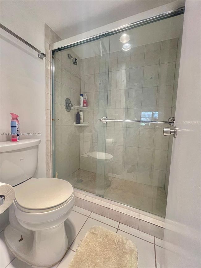 APT-311D - 2309 S Cypress Bend Dr, Condo with 3 bedrooms, 2 bathrooms and null parking in Pompano Beach FL | Image 35