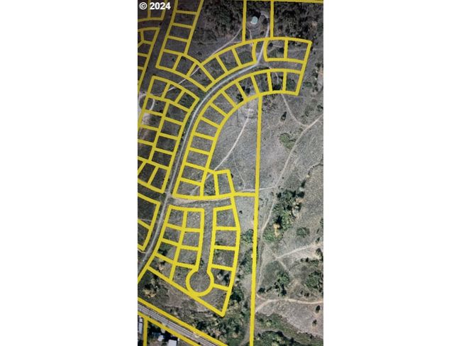 0 E 2 Nd Ave, Home with 0 bedrooms, 0 bathrooms and null parking in Riddle OR | Image 12