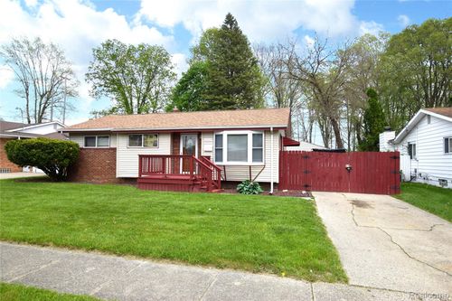 6022 Sally Court, Flint, MI, 48505 | Card Image