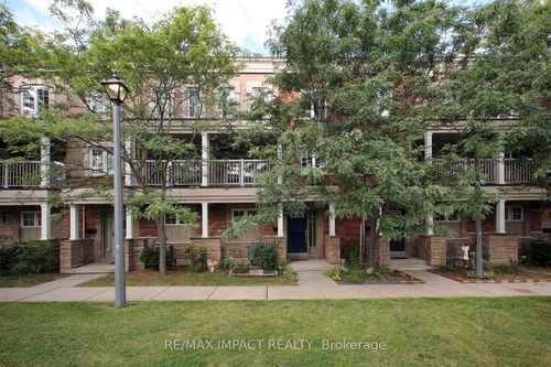 48-375 Cook Rd, North York, ON, M3J3T6 | Card Image