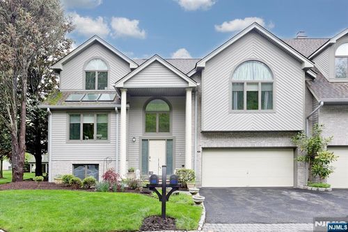 515 Elm Ct, Norwood, NJ, 07648-2009 | Card Image