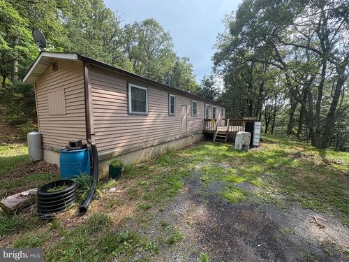 4332 Pine Ridge Rd, WARDENSVILLE, WV, 26851-8466 | Card Image
