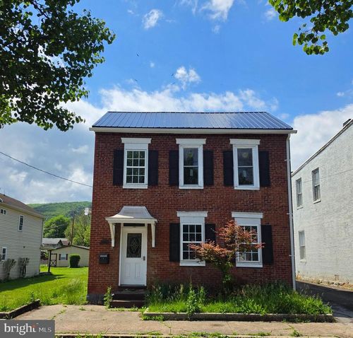 216 Valley St, CUMBERLAND, MD, 21502-1548 | Card Image