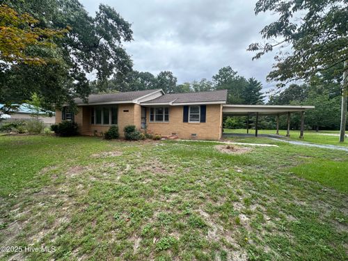 11621 Purcell Rd, Laurinburg, NC, 28352-1257 | Card Image