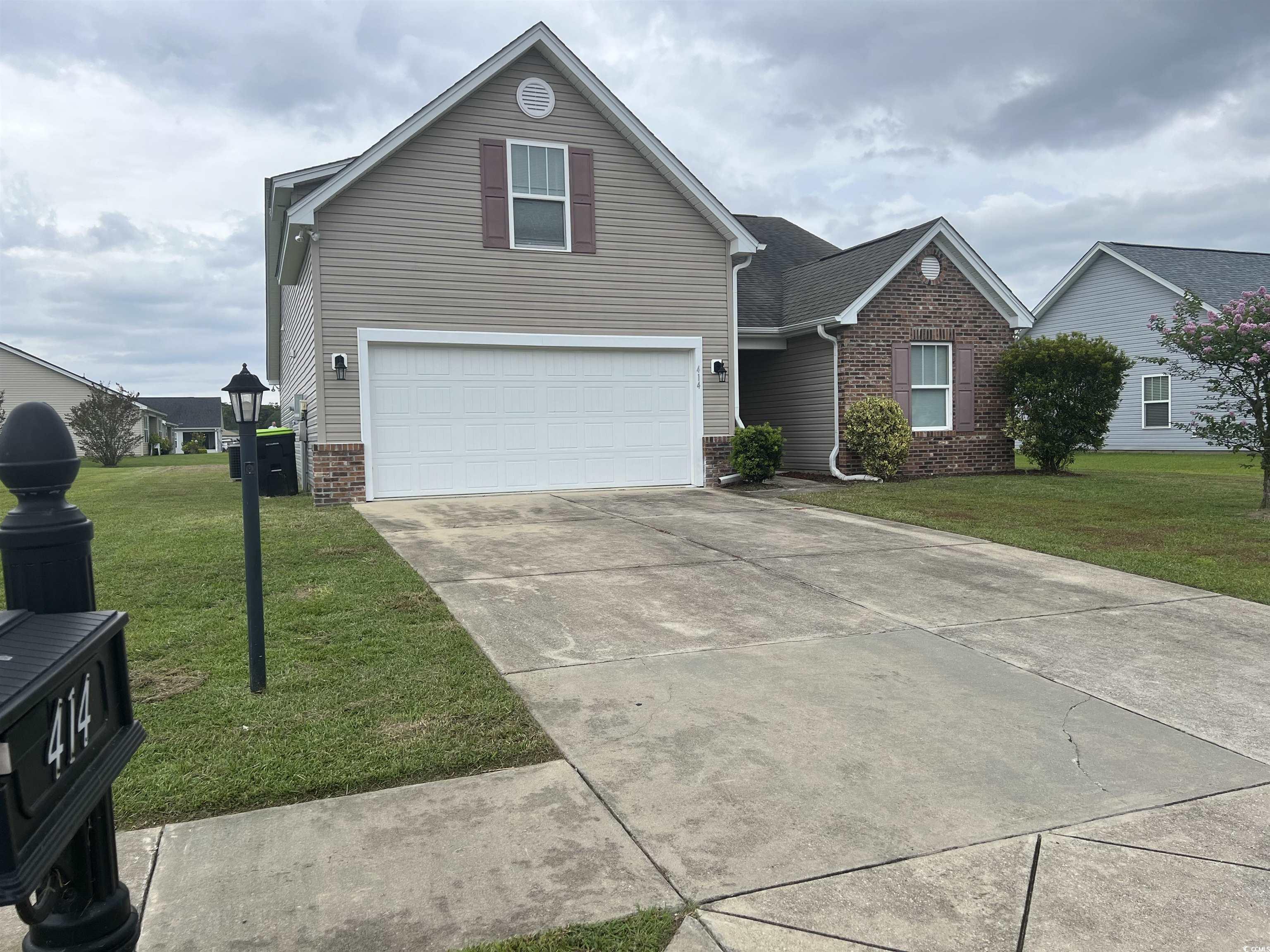 Avery Dr, Myrtle Beach, SC 29588
