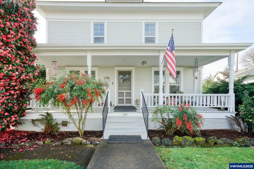 345 E 1st St, Yamhill, OR, 97148-8671 | Card Image