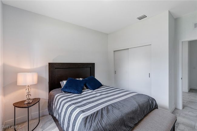 8006 Buttercup Cir, House other with 3 bedrooms, 3 bathrooms and null parking in LABELLE FL | Image 15