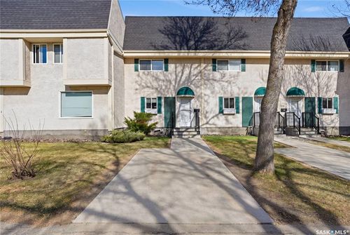 7 Killarney Way, Regina, SK, S4S6V9 | Card Image