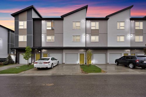 411-301 Redstone Blvd Ne, Calgary, AB, T3N1V6 | Card Image