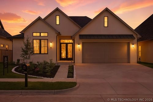 12030 S Vandalia Ave E, Tulsa, OK, 74137-8440 | Card Image