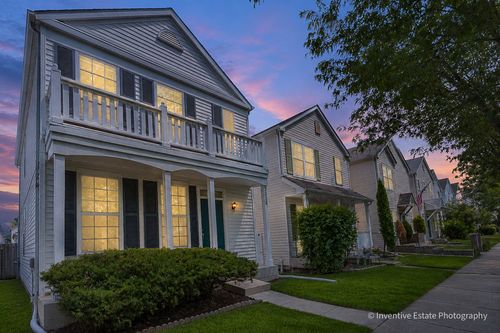 2028 Grayhawk Dr, Aurora, IL, 60503-5438 | Card Image