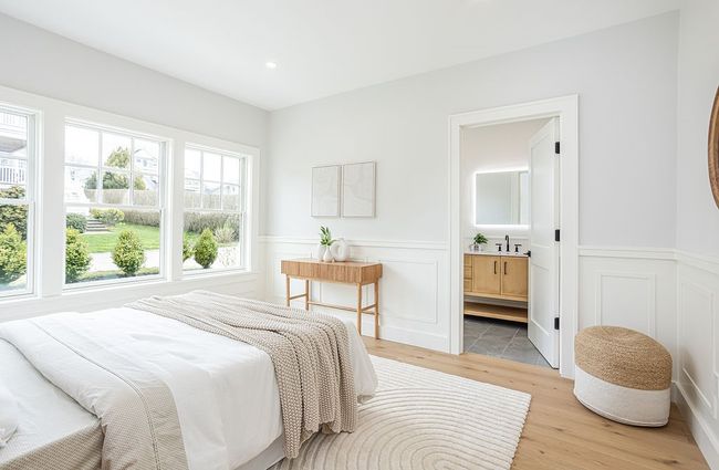 10 Stimpson St, House other with 5 bedrooms, 7 bathrooms and 4 parking in Middletown RI | Image 17
