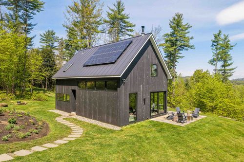 5 Maple Heights, Hartland, VT, 05048 | Card Image