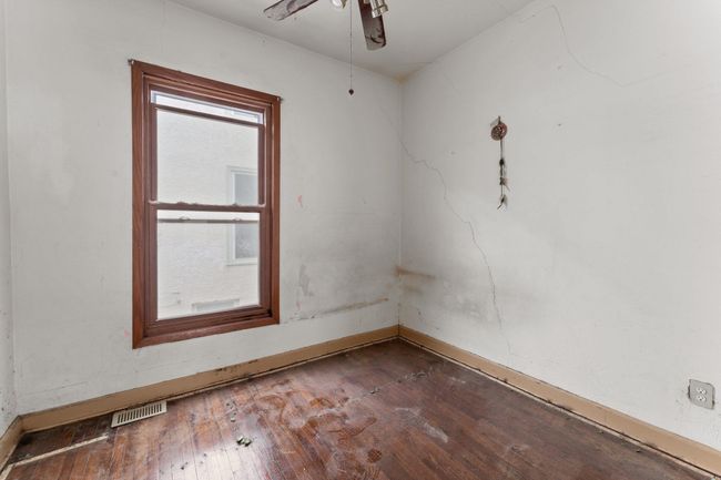 693 Bedford St, House other with 2 bedrooms, 1 bathrooms and null parking in Saint Paul MN | Image 15