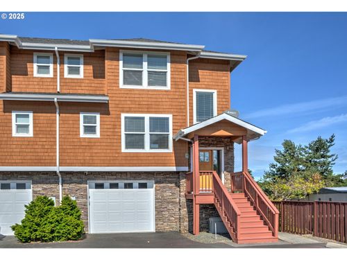 830 N Holladay Dr, Seaside, OR, 97138-7016 | Card Image