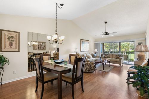 204-685 Squire Cir, NAPLES, FL, 34104-6590 | Card Image