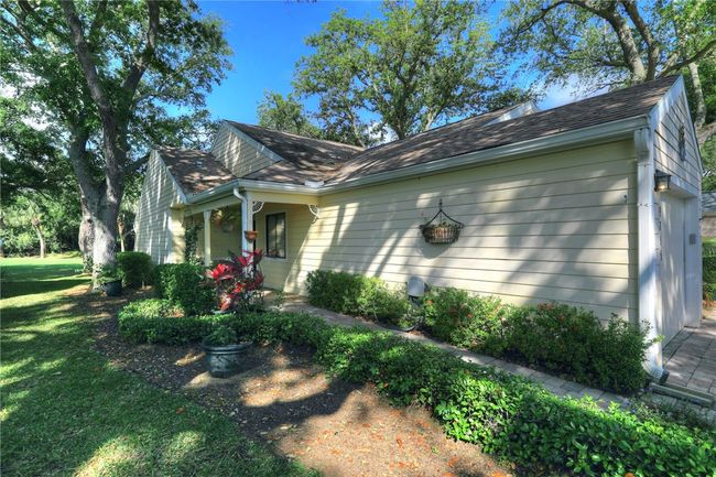 9755 N Marina Dr, House other with 2 bedrooms, 2 bathrooms and null parking in Sebastian FL | Image 5