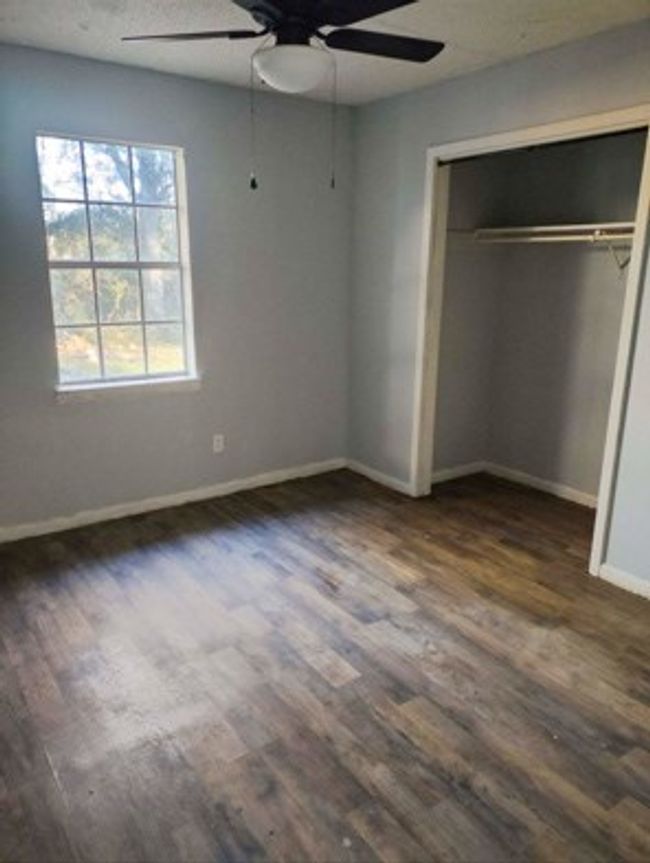 414 Future St, Home with 3 bedrooms, 2 bathrooms and null parking in Palestine TX | Image 8