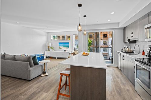 403-826 Esquimalt Rd, Esquimalt, BC, V9A3M4 | Card Image