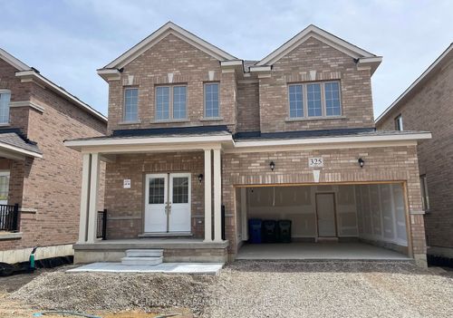 325 Moody St, Dundalk, ON, N0C1B0 | Card Image