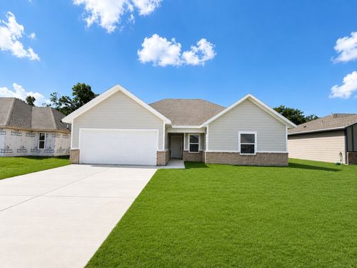 636 Crockett Drive, Cleburne, TX, 76031 | Card Image