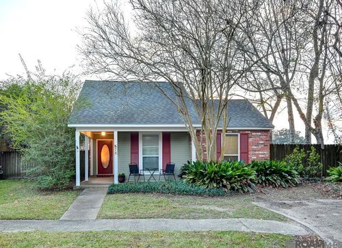 210 Meadow Bend Dr, Baton Rouge, LA, 70820-8608 | Card Image