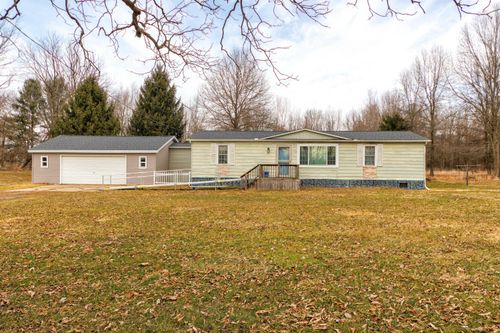 9165 J Dr S, Ceresco, MI, 49033-9735 | Card Image