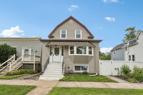 1040 Dunlop Ave, Forest Park, IL, 60130-2216 | Card Image