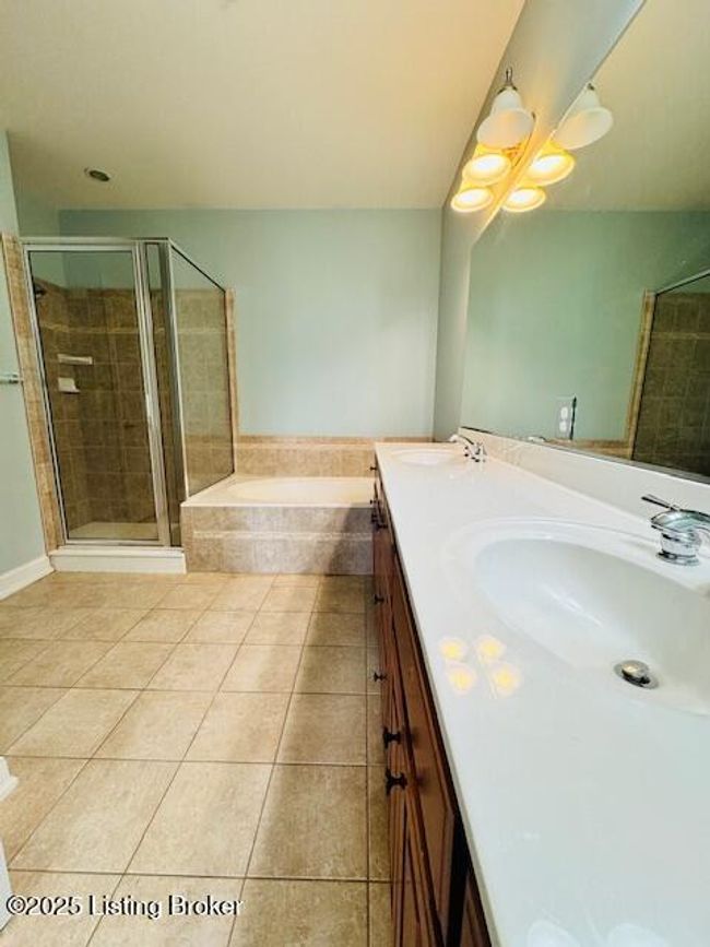 201 - 9422 Norton Commons Blvd, Condo with 3 bedrooms, 3 bathrooms and null parking in Prospect KY | Image 4