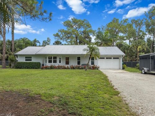 5881 Green Blvd, Naples, FL, 34116-4946 | Card Image