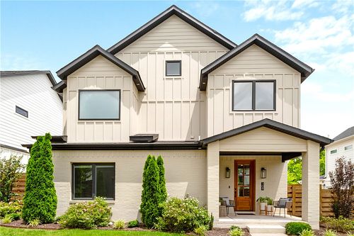 109 Nw Ozark Way, Bentonville, AR, 72712-3098 | Card Image