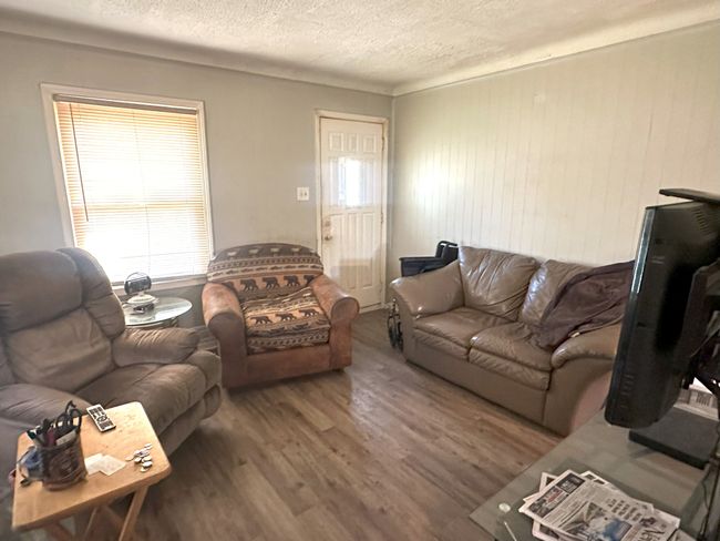 127 E Shevlin Ave, House other with 2 bedrooms, 1 bathrooms and null parking in Hazel Park MI | Image 9
