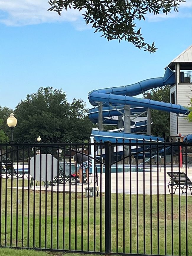 14125 Fallsprings Way, House other with 3 bedrooms, 2 bathrooms and 4 parking in Manor TX | Image 22