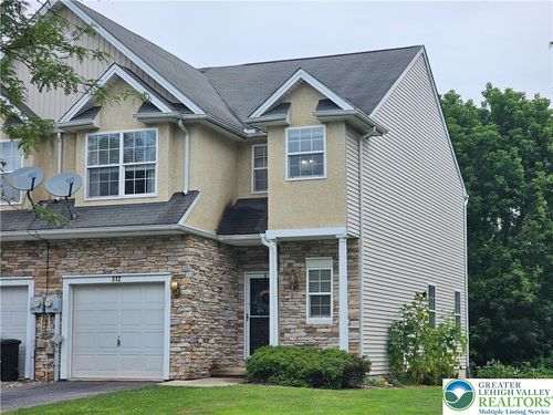 312 Maple Ct, Alburtis, PA, 18011-9594 | Card Image
