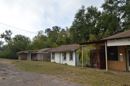 507 N Van Buren St, Henderson, TX, 75652-5851 | Card Image