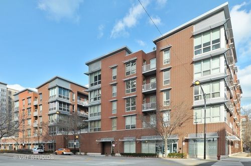 504-2035 Indiana Ave, Chicago, IL, 60616-2461 | Card Image