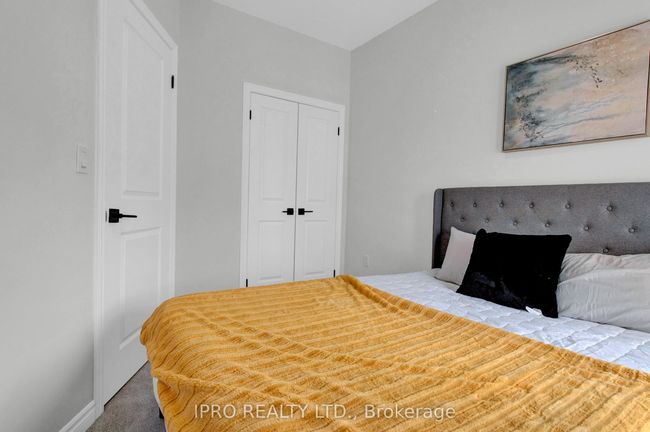 80 Inverary Cres, House attached with 4 bedrooms, 4 bathrooms and 1 parking in Vaughan ON | Image 30
