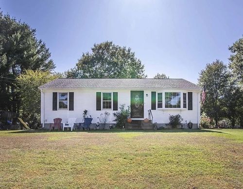 10 Walter St, Norton, MA, 02766-1002 | Card Image