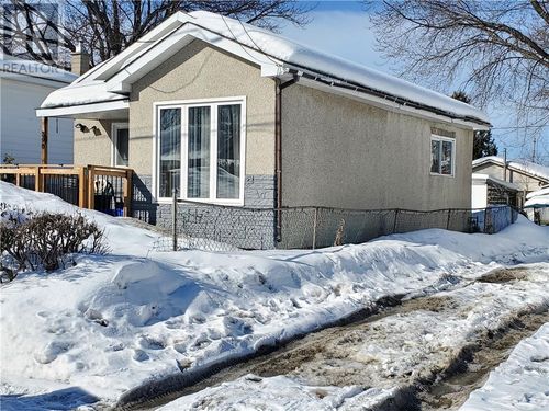 390 Bond St, Sudbury, ON, P3B2K2 | Card Image