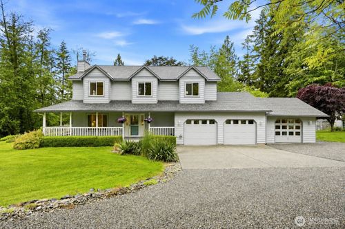 27232 71st Ave Ne, Arlington, WA, 98223-5647 | Card Image