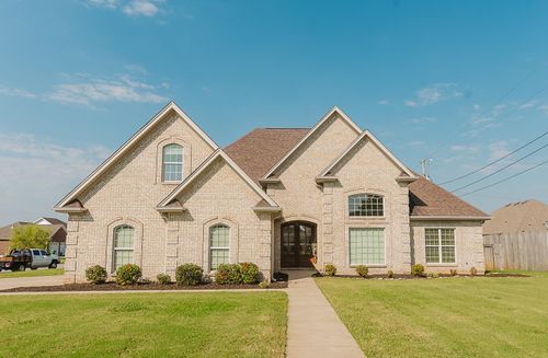 2502 Brown St, Muscle Shoals, AL, 35661-5900 | Card Image