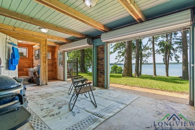 263 Crestwood Loop, House other with 2 bedrooms, 1 bathrooms and null parking in Avinger TX | Image 29