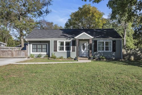 2814 Live Oak Rd, Nashville, TN, 37210-5432 | Card Image