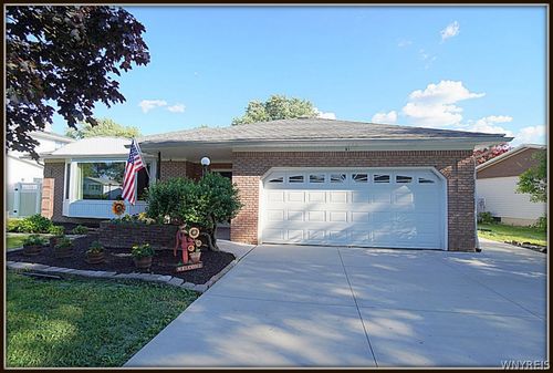 51 Swanson Ter, Amherst, NY, 14221-1331 | Card Image