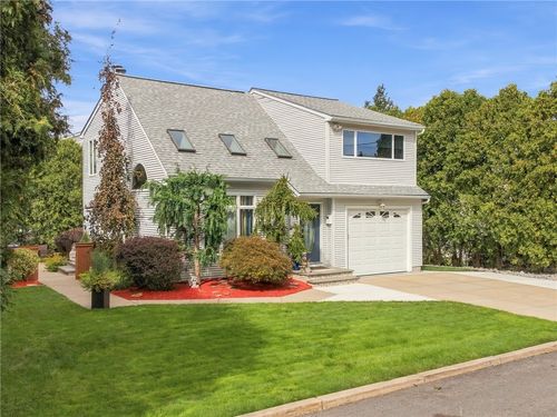 25 Joy Street, Johnston, RI, 02919 | Card Image